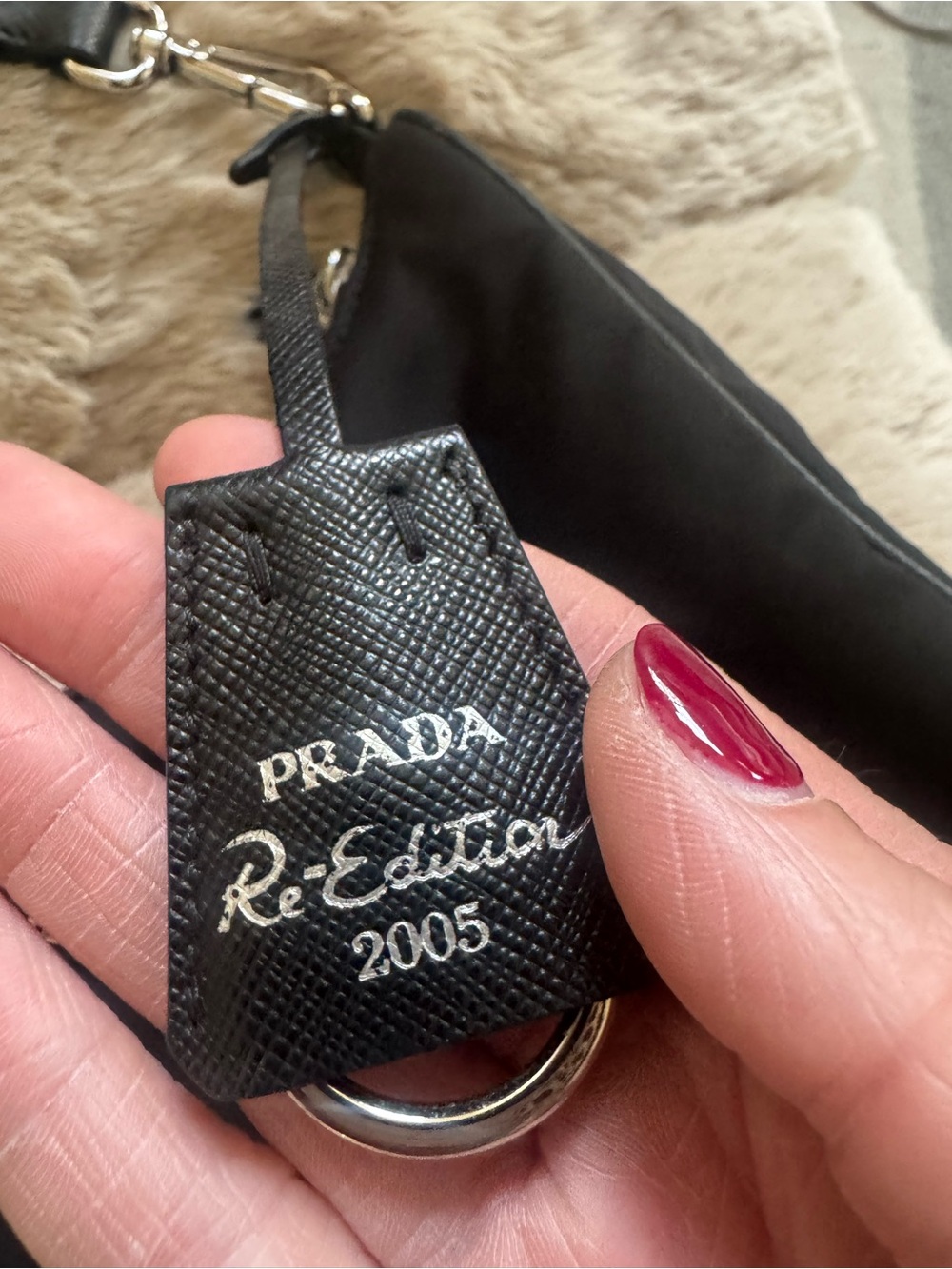 Prada 2005 Black Nylon re-edition - Picture 2 of 12